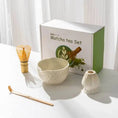 Charger l'image dans la visionneuse de la galerie, Kit Matcha Japonais Rose – Bol Matcha Céramique et Fouet Matcha pour THÉ MATCHA - Oshi Matcha