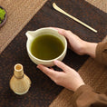 Charger l'image dans la visionneuse de la galerie, Kit Matcha Noir Élégant – Bol Matcha Céramique et Fouet Matcha pour THÉ MATCHA - Oshi Matcha