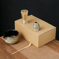 Charger l'image dans la visionneuse de la galerie, Kit Matcha – The Matcha – Bleu Nuit avec Bol Céramique et Fouet Bambou - Oshi Matcha