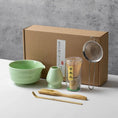 Charger l'image dans la visionneuse de la galerie, Kit Matcha – The Matcha – Vert Jade avec Coffret Cadeau et Accessoires - Oshi Matcha