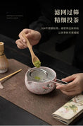 Charger l'image dans la visionneuse de la galerie, Kit Matcha Fleur Artisanale – Bol Matcha Céramique et Fouet Matcha pour THÉ MATCHA
