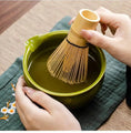 Charger l'image dans la visionneuse de la galerie, Kit Matcha Traditionnel Vert – Bol Matcha Céramique et Fouet Matcha pour THÉ MATCHA
