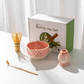 Charger l'image dans la visionneuse de la galerie, Kit Matcha Japonais Rose – Bol Matcha Céramique et Fouet Matcha pour THÉ MATCHA
