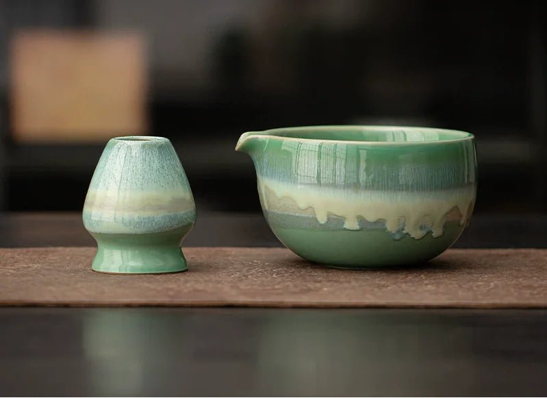 Bol Matcha Bleu Dégradé – Bol Verseur et Support Fouet - Oshi Matcha