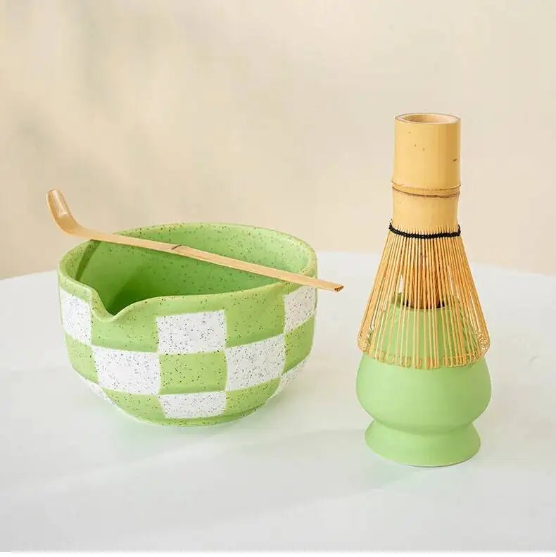 Bol Matcha Rose Damier – Bol Céramique et Support Fouet - Oshi Matcha
