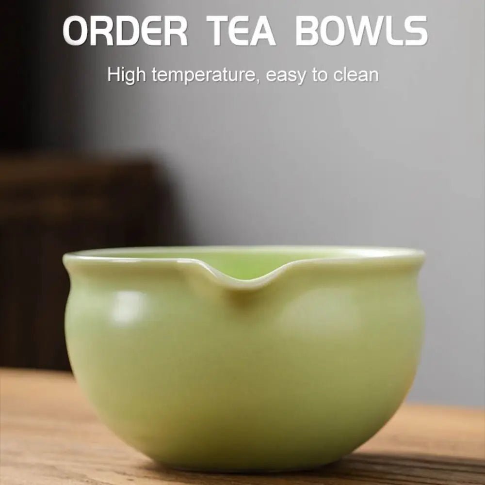 Bol Matcha Vert Céramique – Bol Verseur pour Préparer le Matcha - Oshi Matcha