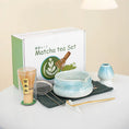 Charger l'image dans la visionneuse de la galerie, Coffret Matcha Corail – Rituel Japonais avec Fouet Bambou - Oshi Matcha
