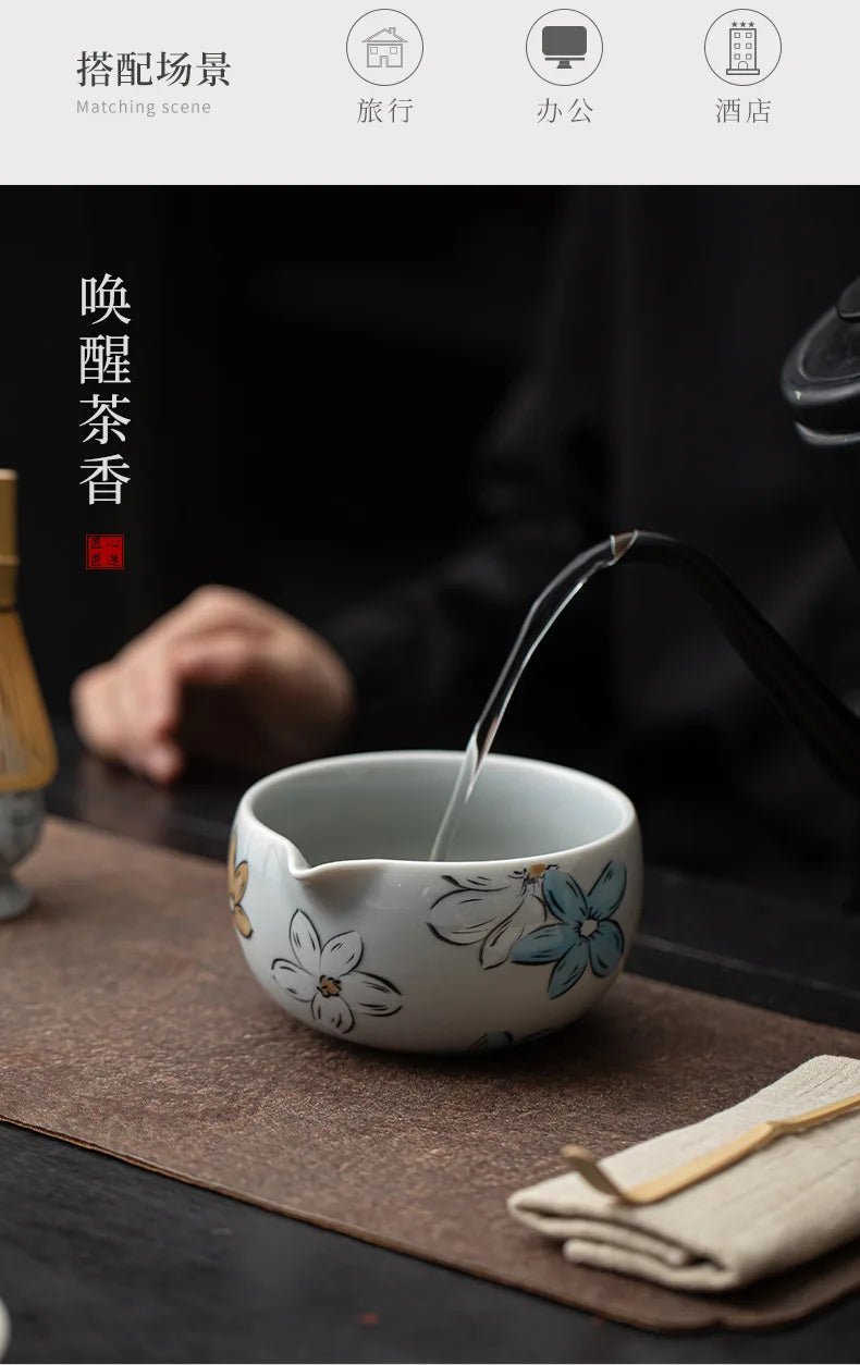 Coffret Matcha Floral Bleu – Rituel Japonais avec Fouet Bambou - Oshi Matcha