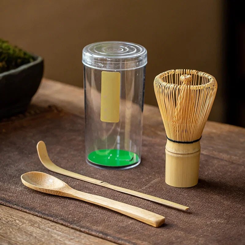 Fouet Matcha – The Matcha – Bambou Naturel avec Cuillère et Doseur (Chasen) - Oshi Matcha