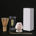 Charger l'image dans la visionneuse de la galerie, Kit Matcha Blanc et Rouge – Chasen, Chashaku et Support Fouet - Oshi Matcha
