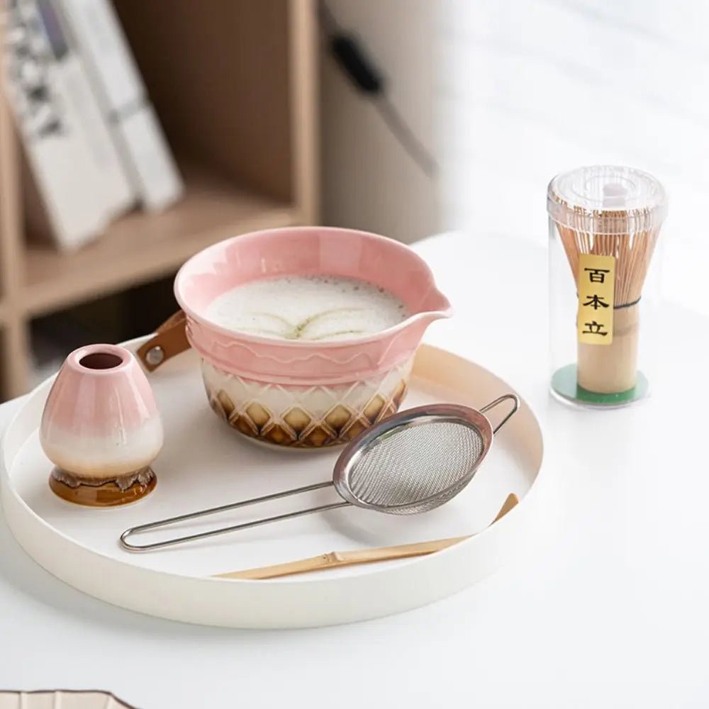 Kit Matcha Dégradé Rose – Bol Matcha avec Bec Verseur et Fouet Matcha pour THÉ MATCHA - Oshi Matcha