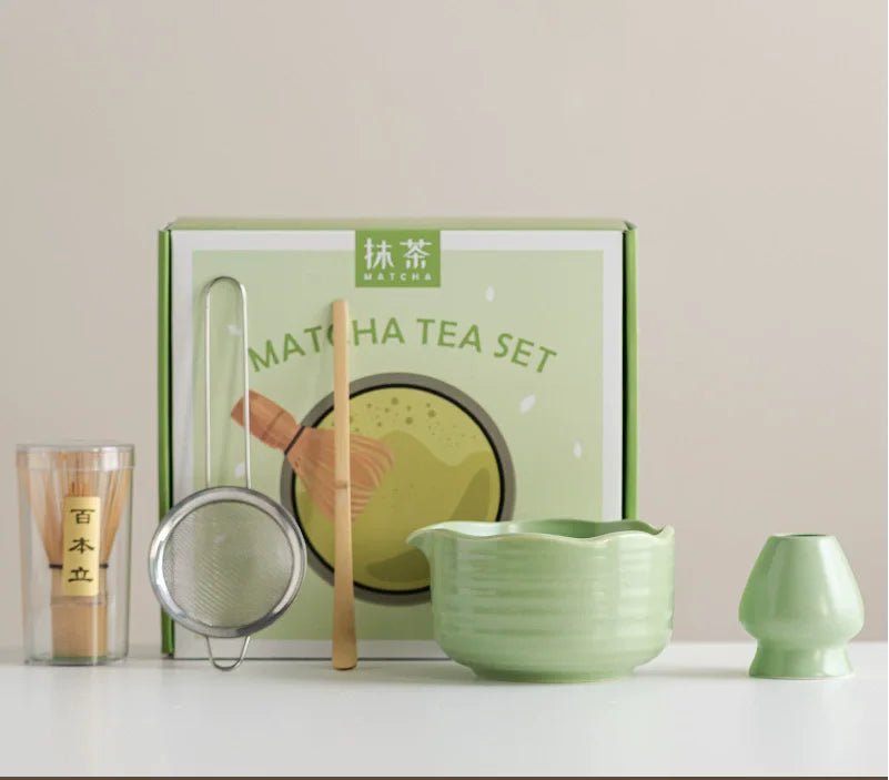 Kit Matcha Floral Vert – Bol Matcha Céramique et Fouet Matcha pour THÉ MATCHA - Oshi Matcha