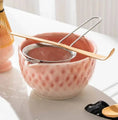 Charger l'image dans la visionneuse de la galerie, Kit Matcha Japonais Rose – Bol Matcha Céramique et Fouet Matcha pour THÉ MATCHA - Oshi Matcha
