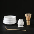 Charger l'image dans la visionneuse de la galerie, Kit Matcha Japonais Rustique – Bol Matcha Vert Texturé et Fouet Matcha pour THÉ MATCHA - Oshi Matcha
