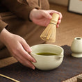 Charger l'image dans la visionneuse de la galerie, Kit Matcha Noir Élégant – Bol Matcha Céramique et Fouet Matcha pour THÉ MATCHA - Oshi Matcha
