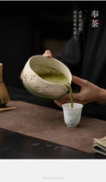 Charger l'image dans la visionneuse de la galerie, Kit Matcha Sakura Dégradé – Bol Matcha Céramique et Fouet Matcha pour THÉ MATCHA - Oshi Matcha
