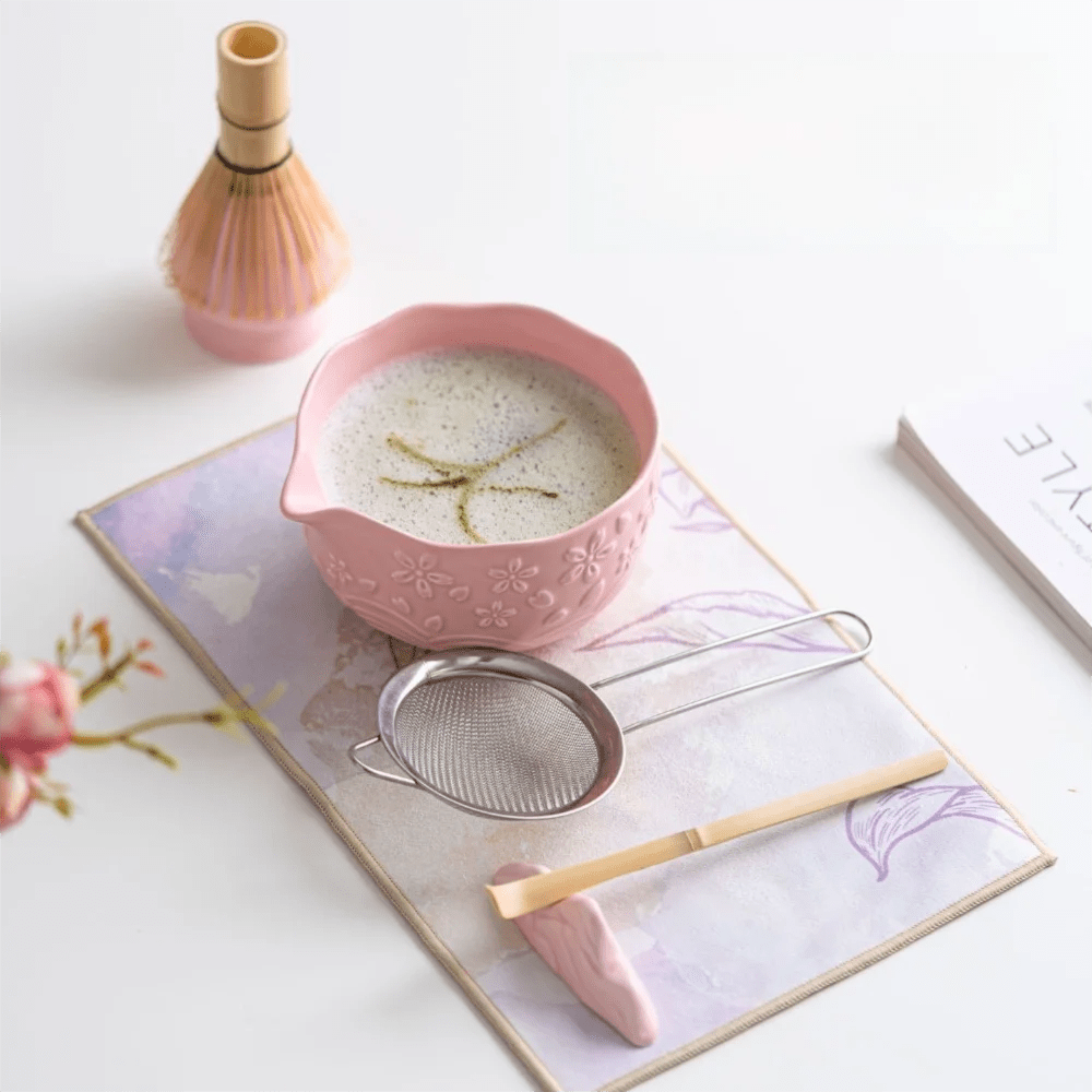 Kit Matcha – The Matcha – Céramique Sakura avec Ensemble Complet - Oshi Matcha