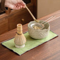 Charger l'image dans la visionneuse de la galerie, Kit Matcha – The Matcha – Sakura Rose avec Bol Verseur et Fouet Bambou - Oshi Matcha
