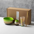 Charger l'image dans la visionneuse de la galerie, Kit Matcha – The Matcha – Vert Lime avec Coffret Cadeau et Accessoires - Oshi Matcha
