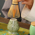 Charger l'image dans la visionneuse de la galerie, Kit Matcha – The Matcha – Vert Naturel avec Bol et Fouet Bambou - Oshi Matcha
