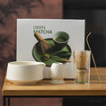 Charger l'image dans la visionneuse de la galerie, Kit Matcha – The Matcha – Vert Naturel avec Bol et Fouet Bambou - Oshi Matcha
