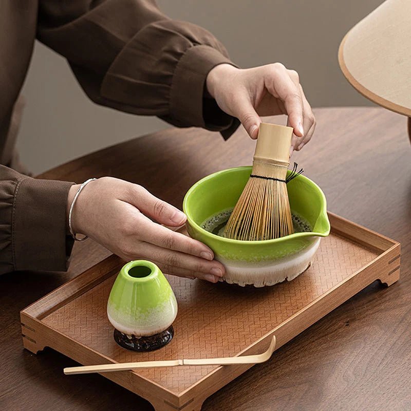 Kit Matcha – The Matcha – Vert Naturel avec Bol, Plateau et Fouet Bambou - Oshi Matcha