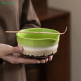 Charger l'image dans la visionneuse de la galerie, Kit Matcha – The Matcha – Vert Naturel avec Bol, Plateau et Fouet Bambou - Oshi Matcha
