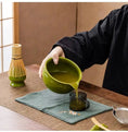 Charger l'image dans la visionneuse de la galerie, Kit Matcha Traditionnel Vert – Bol Matcha Céramique et Fouet Matcha pour THÉ MATCHA - Oshi Matcha
