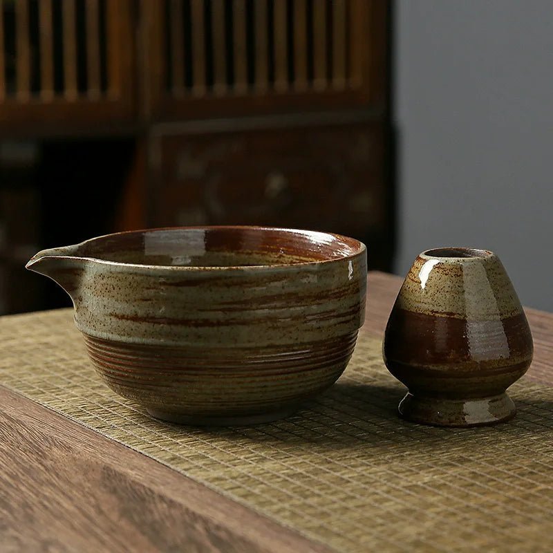 Rituel Matcha Marron – Set Céramique avec Fouet Bambou - Oshi Matcha