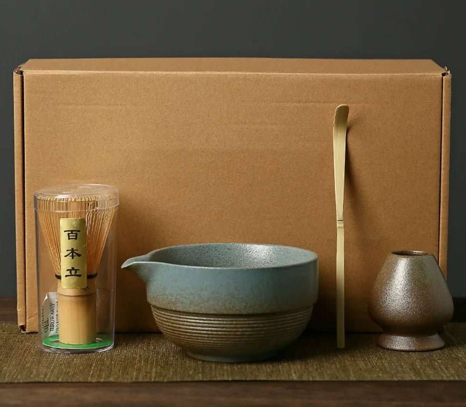 Rituel Matcha Marron – Set Céramique avec Fouet Bambou - Oshi Matcha