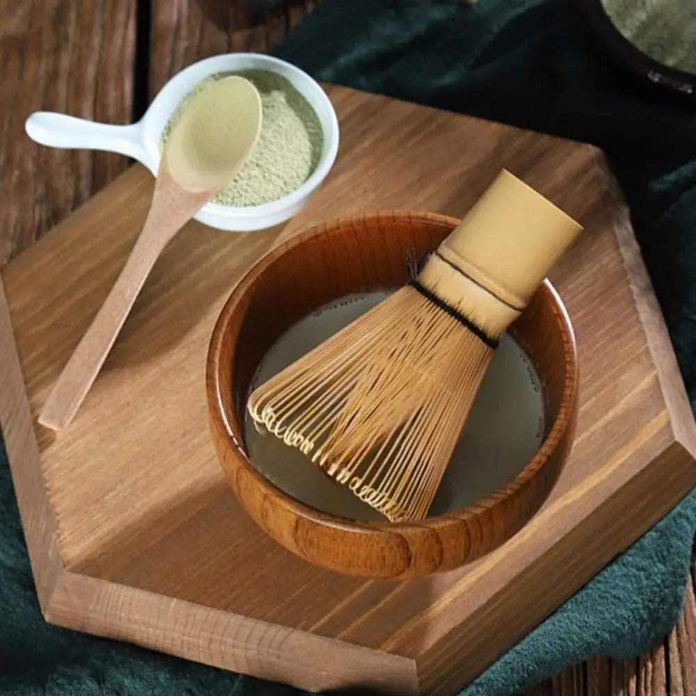 Set Matcha – The Matcha – Sakura Rose avec Chasen et Chashaku - Oshi Matcha