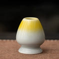 Charger l'image dans la visionneuse de la galerie, The Matcha – Support Fouet Matcha en Céramique (Porte Chasen) - Oshi Matcha
